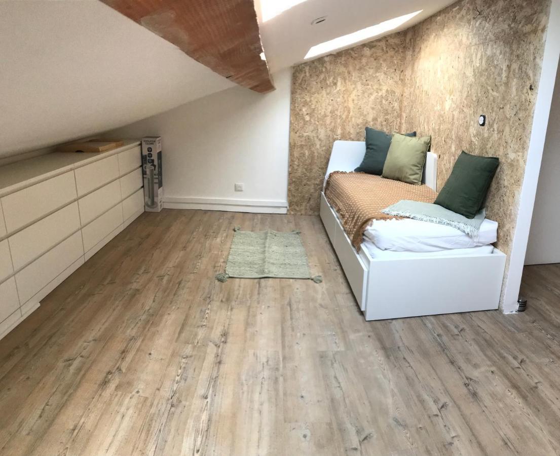 Chaleureux Studio Mansarde - Coeur De Ville De Sète Exteriör bild
