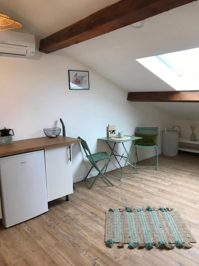 Chaleureux Studio Mansarde - Coeur De Ville De Sète Exteriör bild