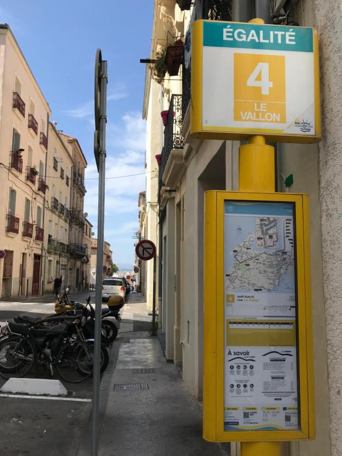 Chaleureux Studio Mansarde - Coeur De Ville De Sète Exteriör bild