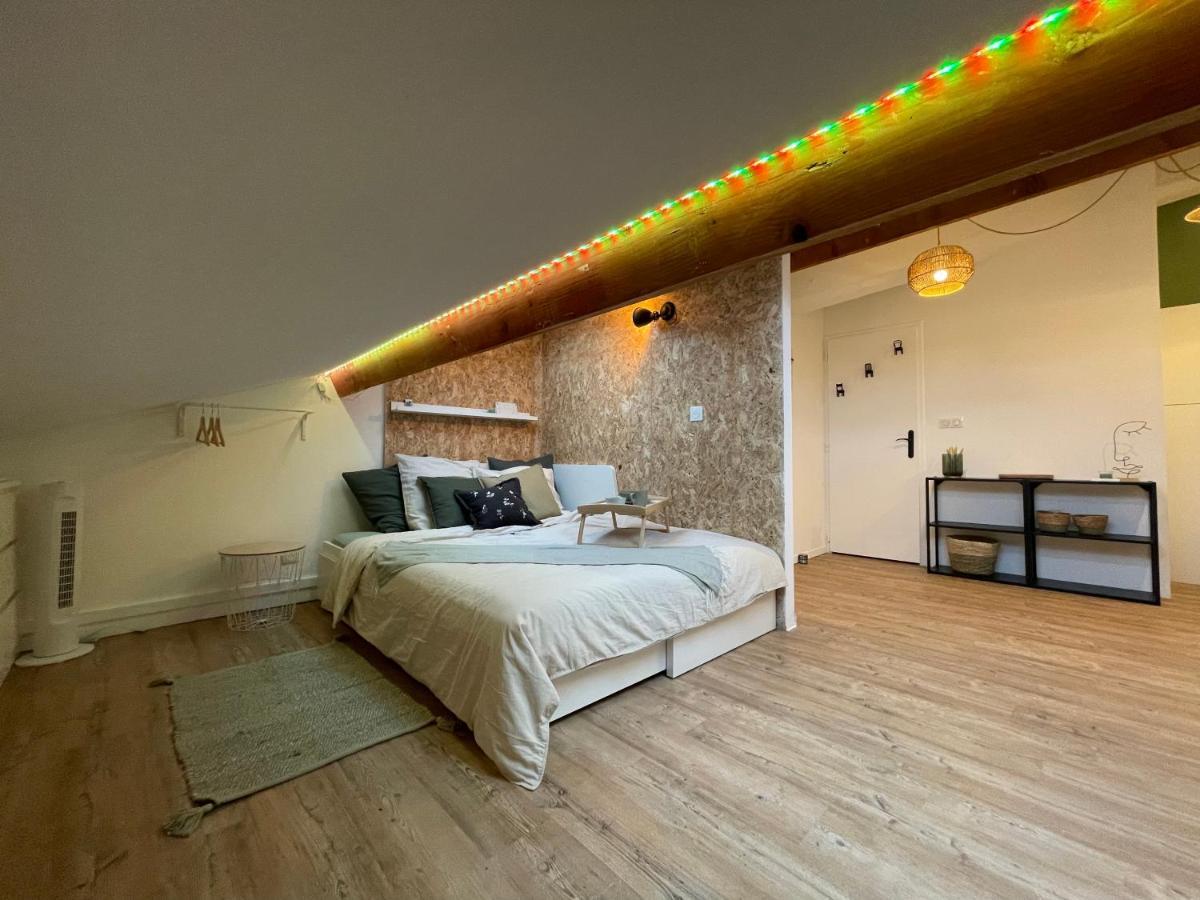 Chaleureux Studio Mansarde - Coeur De Ville De Sète Exteriör bild